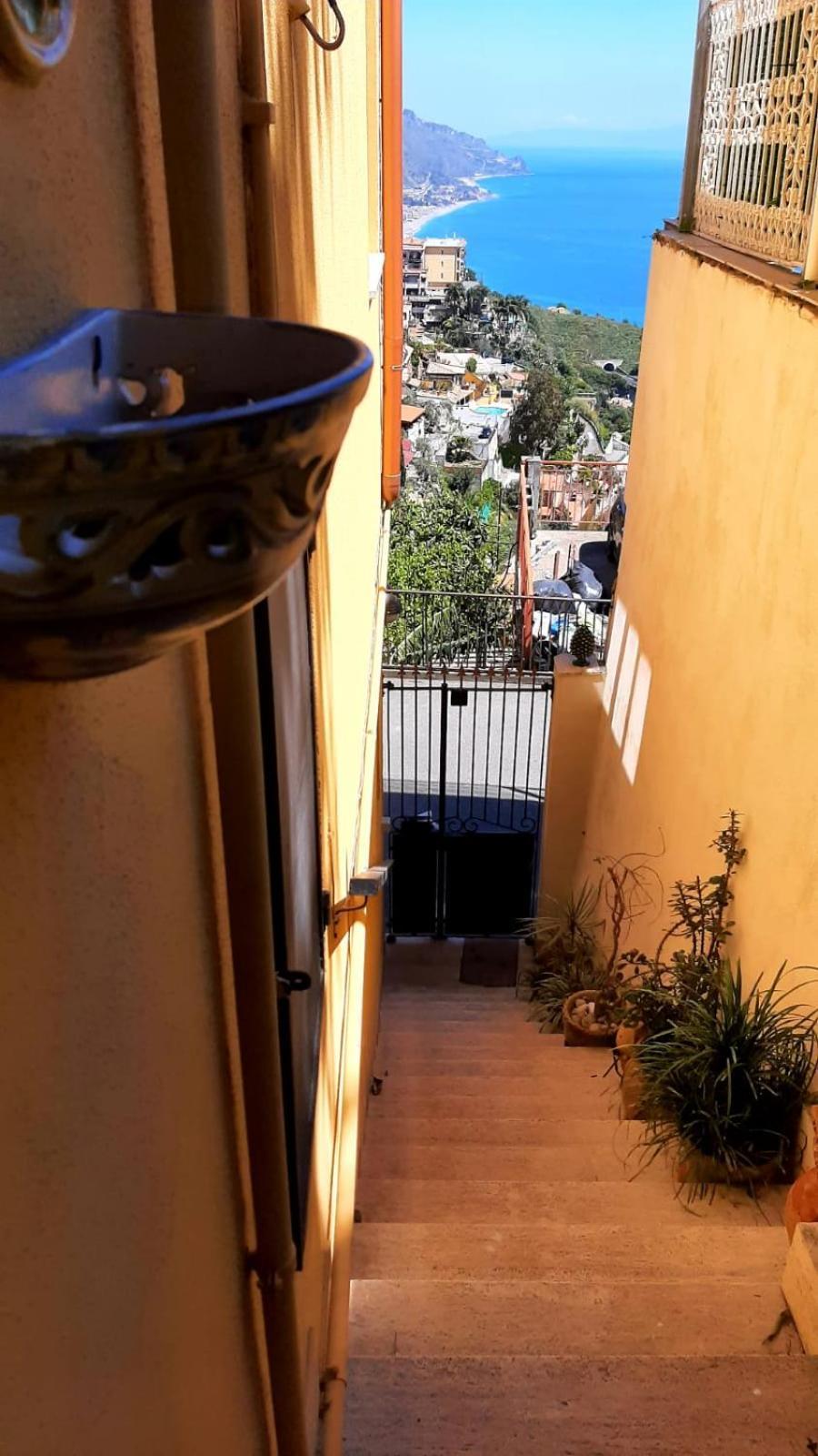 La Casa Gialla Taormina Dış mekan fotoğraf