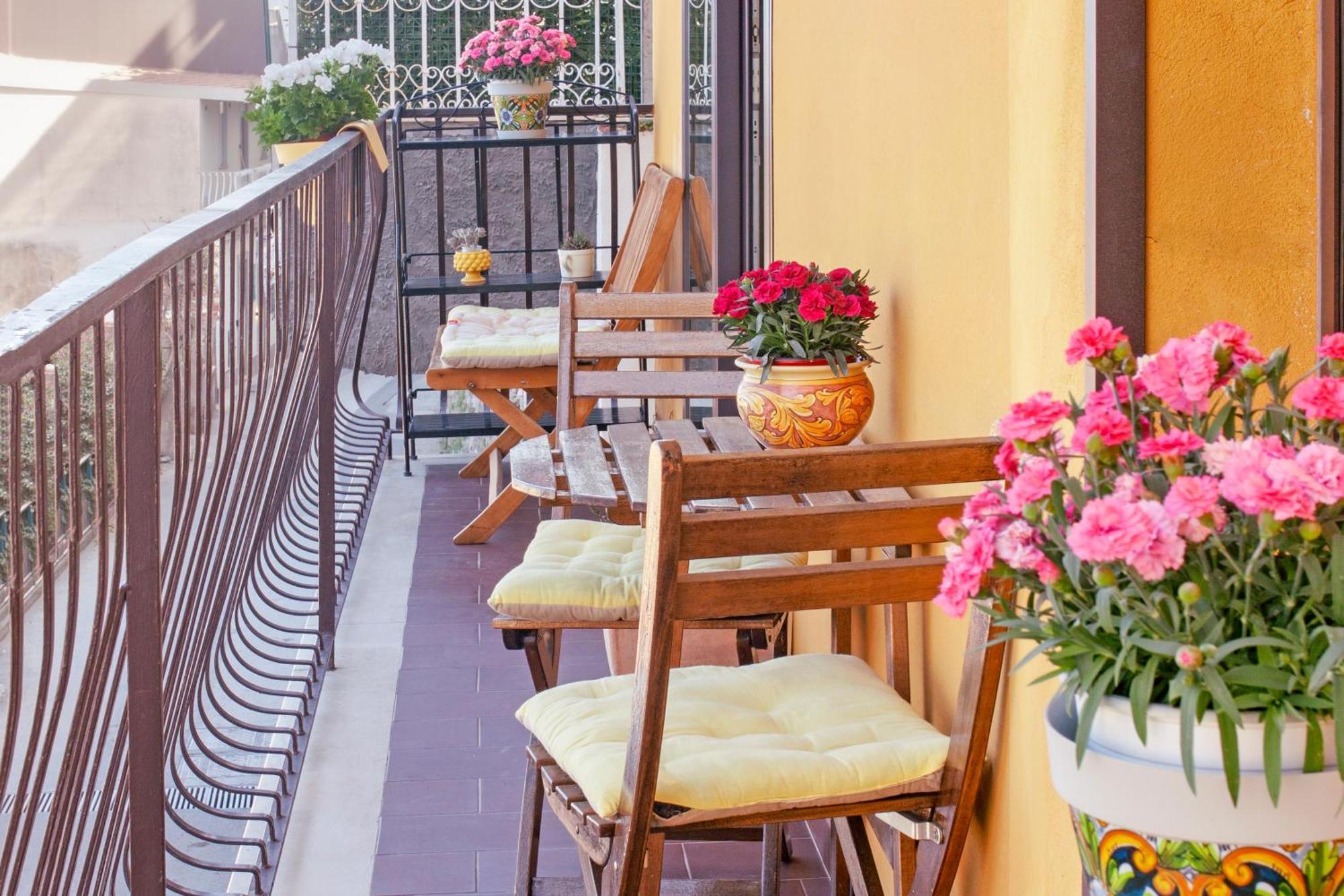 La Casa Gialla Taormina Dış mekan fotoğraf